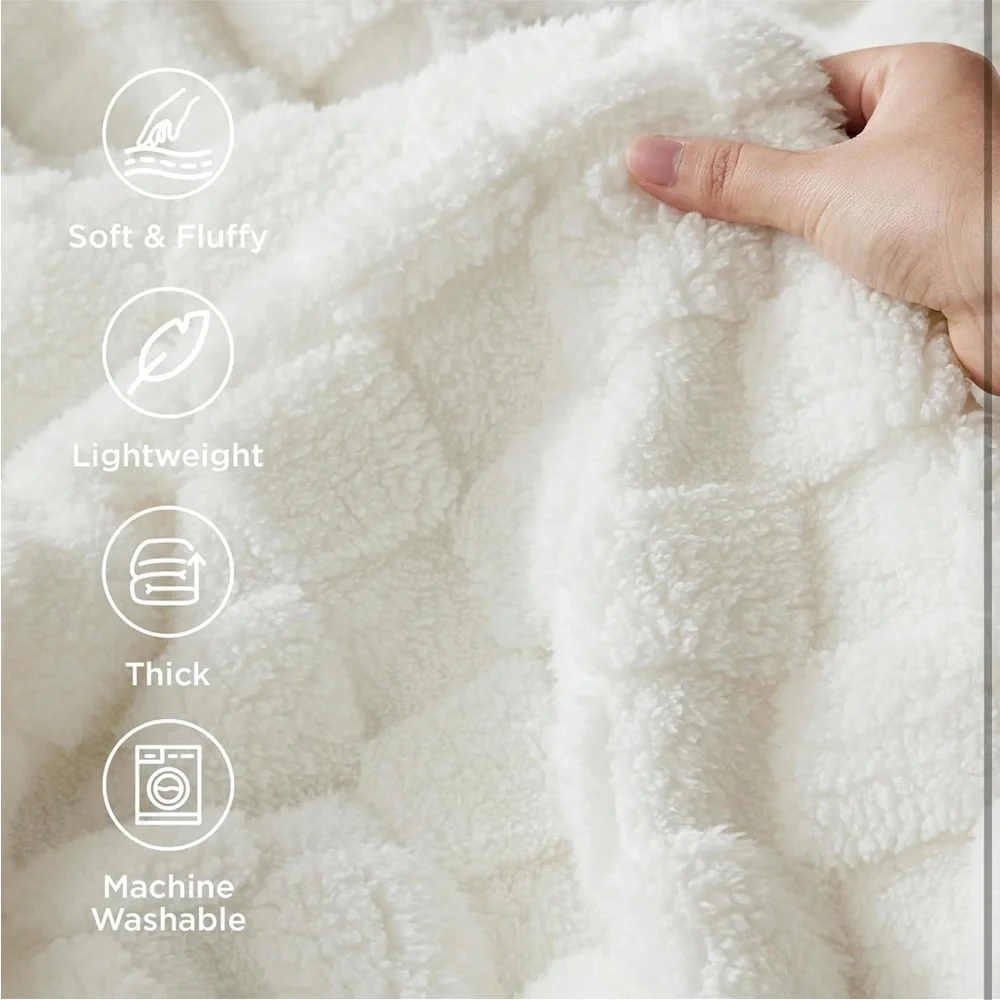 Luxurious White Fleece Cal King Blanket